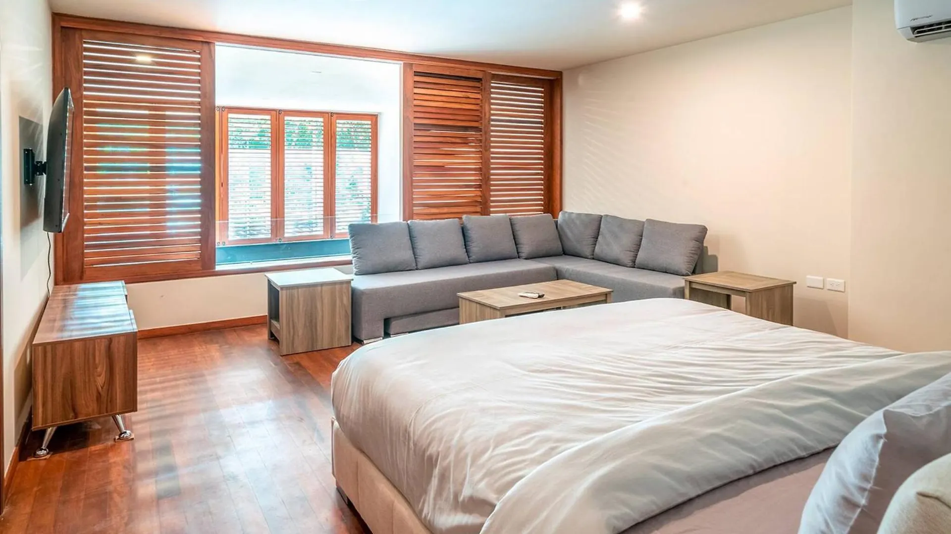 Holiday home Luxury 3 Bedroom Condo - Infinity Pool - Awa Residences - Condo Anahuac 110 Playa del Carmen